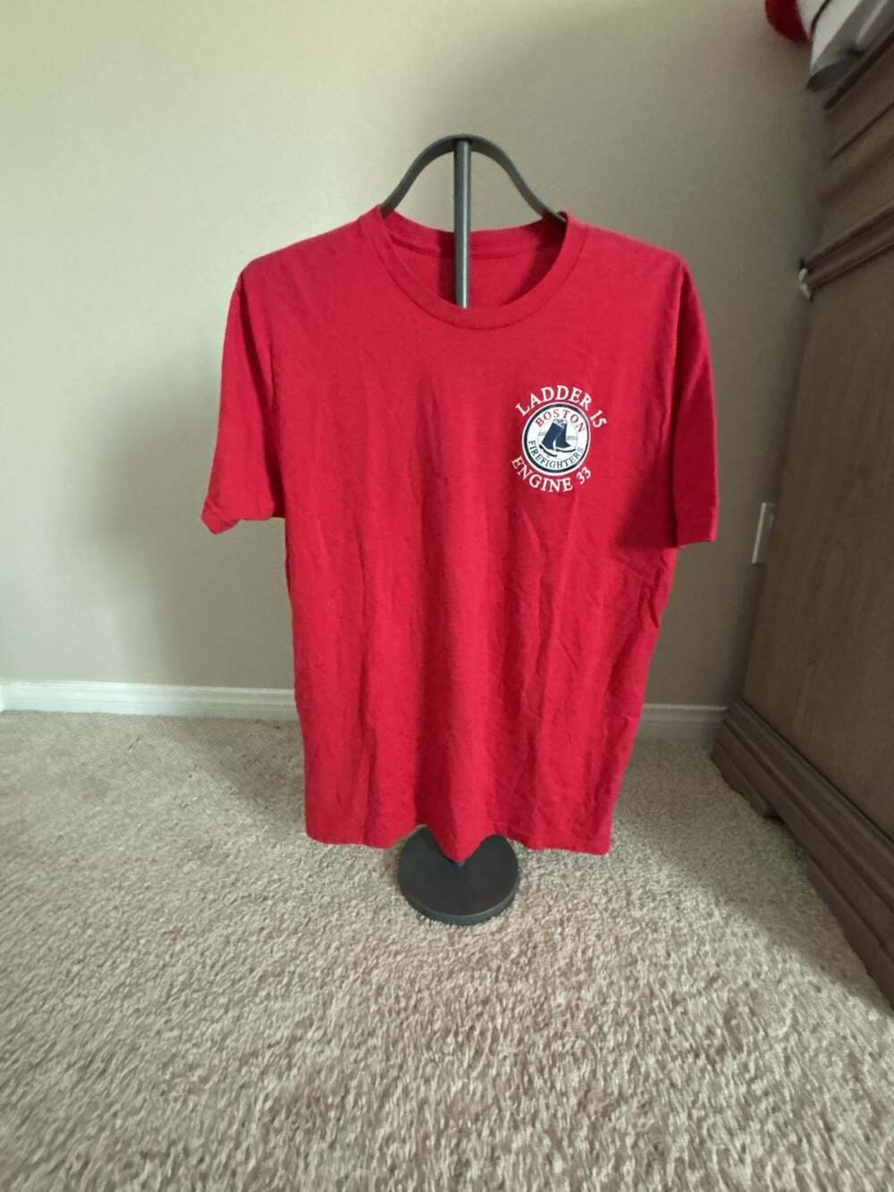 Rare, Boston Fire Department Ladder 15 Engine 33 Red Graphic T-Shirt